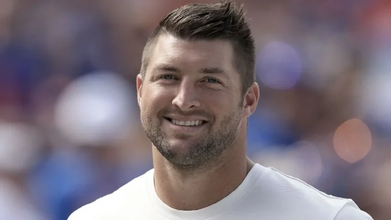 What is Tim Tebow Net Worth, Age, Height & Weight