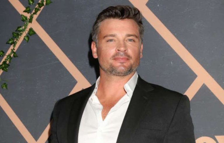 What is Tom Welling Net Worth, Age, Height & Weight