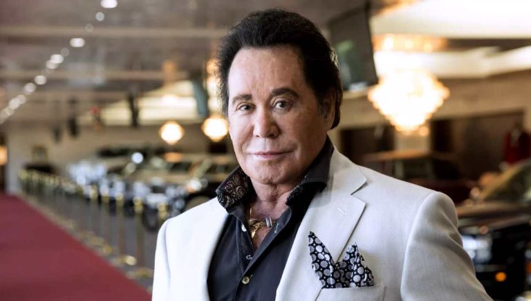 What is Wayne Newton Net Worth, Age, Height & Weight