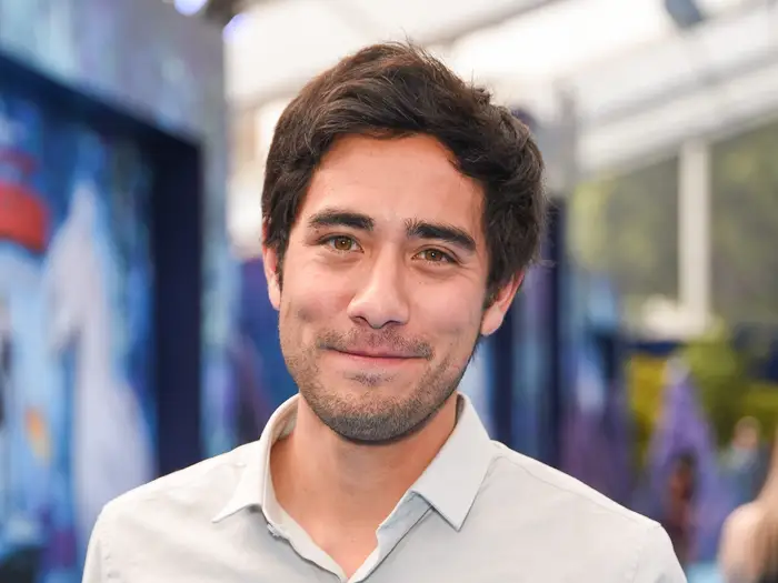 What is Zach King Net Worth, Age, Height & Weight